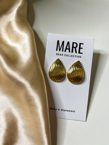 “A Big City Girl” Gold Studs