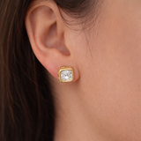 'Fifth Avenue' Studs
