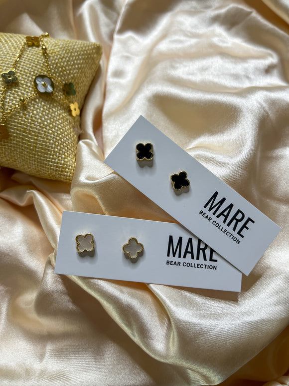 “Boujee” Gold Studs