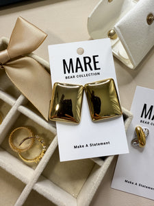 "Golden Girl" Square Studs