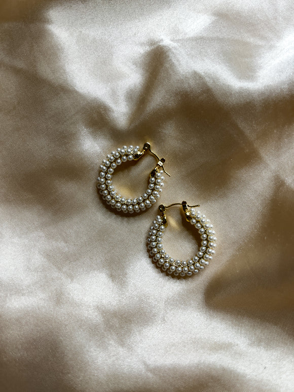 “Feeling Pearly” Gold Hoops